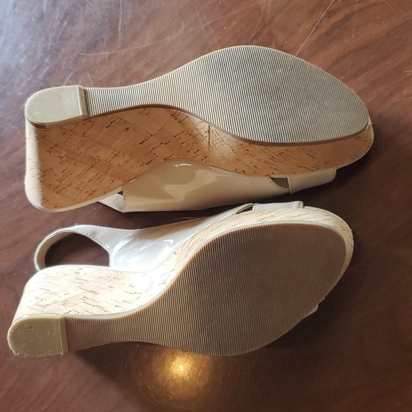 Marc Fisher Heels - Picture 5 of 6